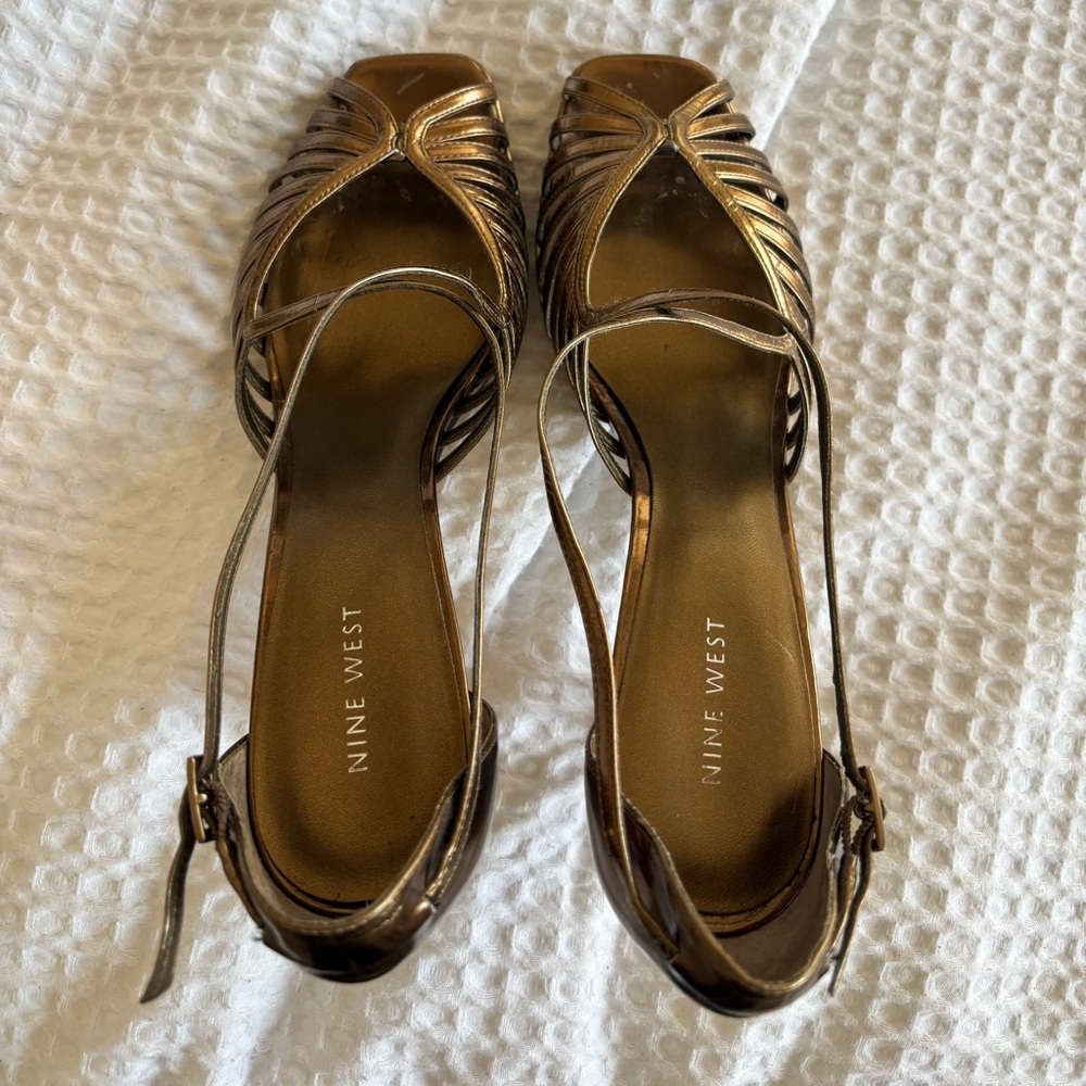 Nine west size 10 heels